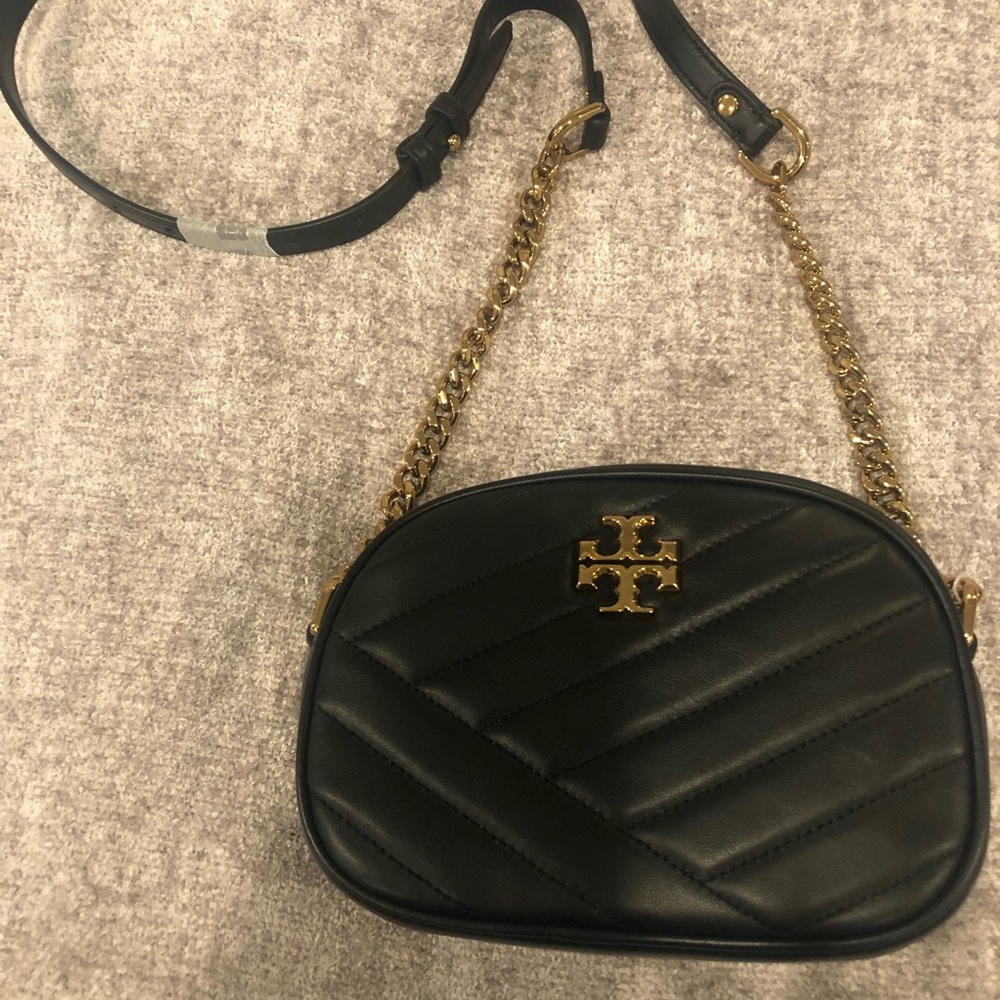 Tory Burch KIRA CHEVRON SMALL CAMERA BAG